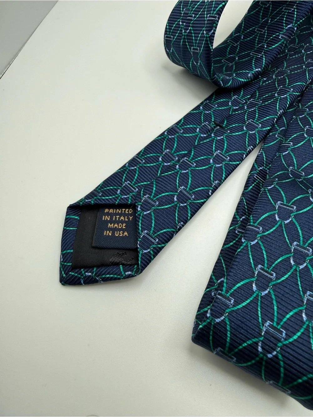 Brooks Brothers Silk Luxury Tie Chain Blue & Teal Pattern NWT